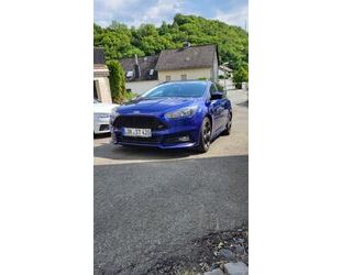 Ford Ford Focus 2,0TDCi ST Leder-Sport-Paket Turnier ST Gebrauchtwagen