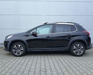 Peugeot Peugeot 2008 Allure+Navigation+Teilleder+Nur 52.00 Gebrauchtwagen