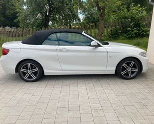 BMW BMW 218i Cabrio Sport Line, KD neu, AHK, Garantie Gebrauchtwagen