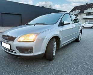 Ford Ford Focus 1.6 Klima TÜV 10.26 Bluetooth Tempomat Gebrauchtwagen