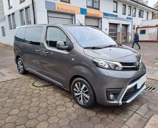 Toyota Toyota Proace (Verso) 2,0-l-D-4D 130kW L1 Executiv Gebrauchtwagen