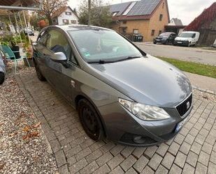 Seat Seat Ibiza SC 1.4 16V Style Copa Gebrauchtwagen