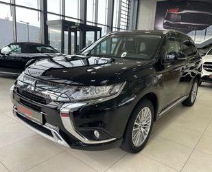 Mitsubishi Mitsubishi Outlander PHEV 4WD 165KW Facelift|Kamer Gebrauchtwagen