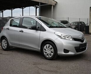 Toyota Toyota Yaris Cool 1.HAND Gebrauchtwagen