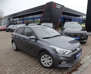 Hyundai Hyundai i20 1.0 T-GDI DCT *Navi*SHZ*LHZ*Kamera*PDC Gebrauchtwagen