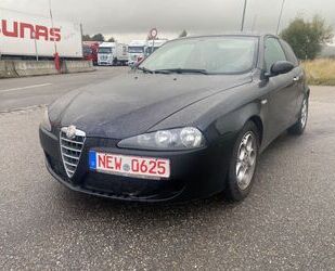 Alfa Romeo Alfa Romeo 147 1.6 TS 16V Progression Gebrauchtwagen