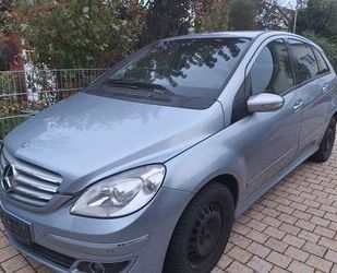 Mercedes-Benz Mercedes-Benz B 200 - ZV,Klima,Anhkpl,el.FH Gebrauchtwagen