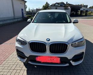 BMW BMW X3 xDrive20d AUTOMATIİK/HUD/ AHK/ Gebrauchtwagen