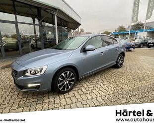 Volvo Volvo S60 Lim. Linje Svart Rückfahrkamera+Leder+Si Gebrauchtwagen