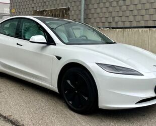 Tesla Tesla Model 3 RWD Highland Gebrauchtwagen