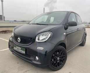 Smart Smart SMART FORFOUR 66 kW PANOR*AUTO*NAVI*LED*CAM Gebrauchtwagen