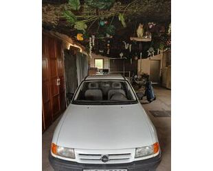 Opel Opel Astra 1.6 GL GL Gebrauchtwagen