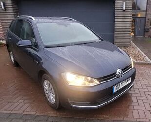 VW Volkswagen Golf 1.6 TDI BMT LOUNGE Variant sehr ge Gebrauchtwagen