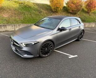 Mercedes-Benz Mercedes-Benz A 250 4MATIC Grau Matt AMG Line Gebrauchtwagen