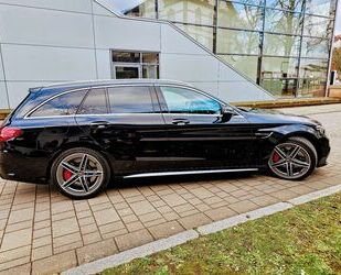 Mercedes-Benz Mercedes-Benz C 63 S AMG T Drivers+MLED+360+Burme Gebrauchtwagen