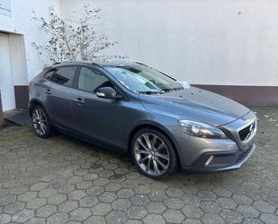 Volvo Volvo V40 Cross Country 2.0 Diesel Navi Sitzh ab 1 Gebrauchtwagen