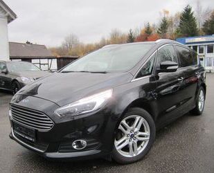 Ford Ford S-Max Titanium LED/Carplay/Standheiz./AHK Gebrauchtwagen