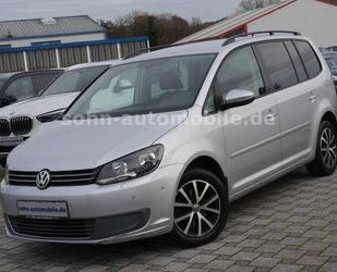 VW Volkswagen Touran Comfortline Automat/Navi/AHK/PDC Gebrauchtwagen