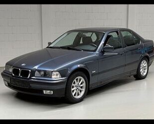 BMW BMW 318i Comfort Edition Leder Klima Sitzheizung A Gebrauchtwagen