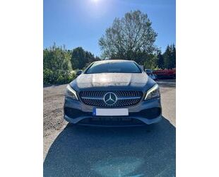 Mercedes-Benz Mercedes-Benz CLA 220 CLA -Klasse Shooting Brake Gebrauchtwagen