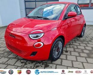 Fiat Fiat 500e MJ22 (RED) 16LM PDC LED Sitzh. Induktion Gebrauchtwagen