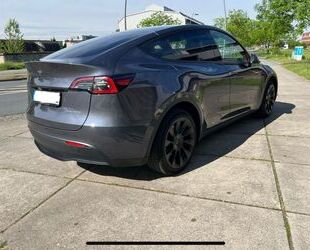 Tesla Tesla Model Y AWD Long Range Dual Motor 20 Zoll Gebrauchtwagen