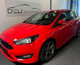 Ford Ford Focus 1,0 EcoBoost ST-Line Red Gebrauchtwagen