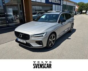 Volvo Volvo V60 B4 Plus Dark B4 Diesel EU6d StandHZG Led Gebrauchtwagen