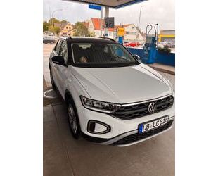 VW Volkswagen T-Roc 1.5 TSI ACTIVE Gebrauchtwagen