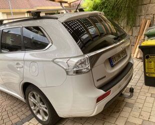 Mitsubishi Mitsubishi Plug-in Hybrid Outlander 2.0 TOP s 14. Gebrauchtwagen