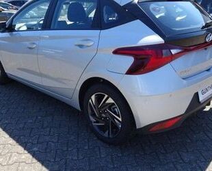 Hyundai Hyundai i20 1.0 T-GDI Trend *SHZ*PDC*Alu*RFK Klima Gebrauchtwagen