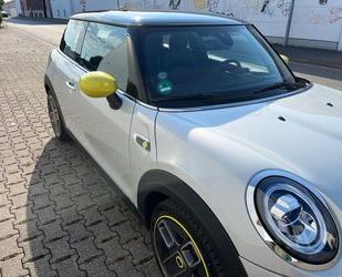 Mini MINI Cooper SE Trim L Gebrauchtwagen