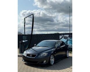 Lexus Lexus IS 250 Sport Line NVIDIA MARK LEVINSON SCHIE Gebrauchtwagen