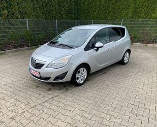 Opel Opel Meriva B Edition*aus 2-HAND*KLIMA*AHK* Gebrauchtwagen