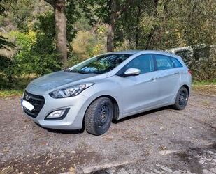 Hyundai Hyundai i30 1.6 Kombi Gebrauchtwagen