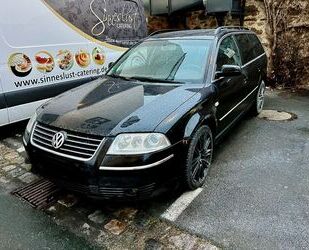 VW Volkswagen Passat Variant 2.5 V6 TDI tiptronic Hig Gebrauchtwagen