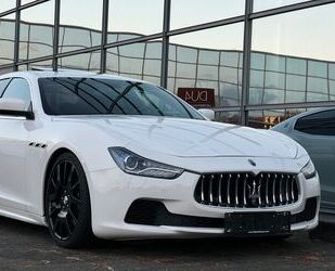 Maserati Maserati Ghibli 3.0 V6 S Automatik Kamera KlappenA Gebrauchtwagen