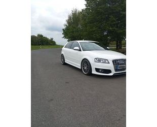 Audi Audi S3 2.0 TFSI quattro Navi Xenon Shz Top Zustan Gebrauchtwagen