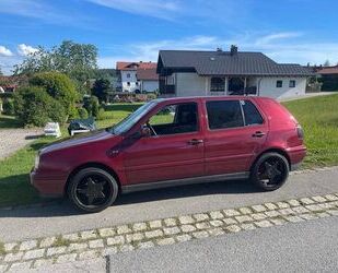 VW Volkswagen Golf 1.6 Standard Gebrauchtwagen