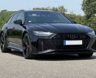 Audi Audi RS6 Avant TFSI *RS ESSENTIALS*KERAMIK*VOLL* Gebrauchtwagen