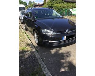 VW Volkswagen Golf 1.6 TDI BMT DSG Highline Variant A Gebrauchtwagen