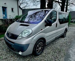 Opel Opel Vivaro 2,0 CDTI 9 SITZE KLIMA MIT 81 TKM Gebrauchtwagen