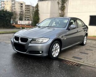 BMW BMW 320i Limousine PDC | FREISPRECH | 8FACH BEREIF Gebrauchtwagen