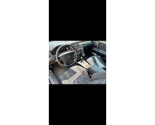 Mercedes-Benz Mercedes-Benz E 300 TDT AVANTGARDE 606 Gebrauchtwagen