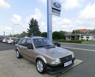 Ford Ford Escort 1.3 Laser/TÜV NEU bis 08/2026 Gebrauchtwagen