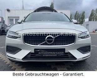 Volvo Volvo V60 Kombi Momentum*LED*Navi*R-Kam*Leder*Virt Gebrauchtwagen