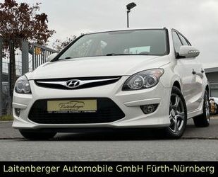 Hyundai Hyundai i30 Classic 1.6 CRDI*KLIMA*STHZ*SHZ*8-FACH Gebrauchtwagen