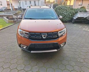 Dacia Dacia Sandero TCe 90 S/S Stepway Celebration Stepw Gebrauchtwagen