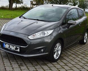 Ford Ford Fiesta SHZ/KLIMA/WINTERPAKET/REIFEN + BREME N Gebrauchtwagen