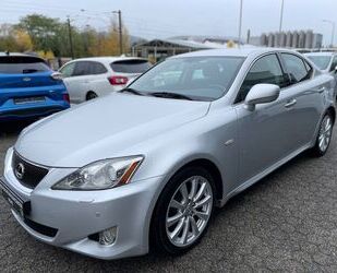 Lexus Lexus IS 250 250 Luxury Line NAVI/SHZ/SLF/TEMP/GAR Gebrauchtwagen